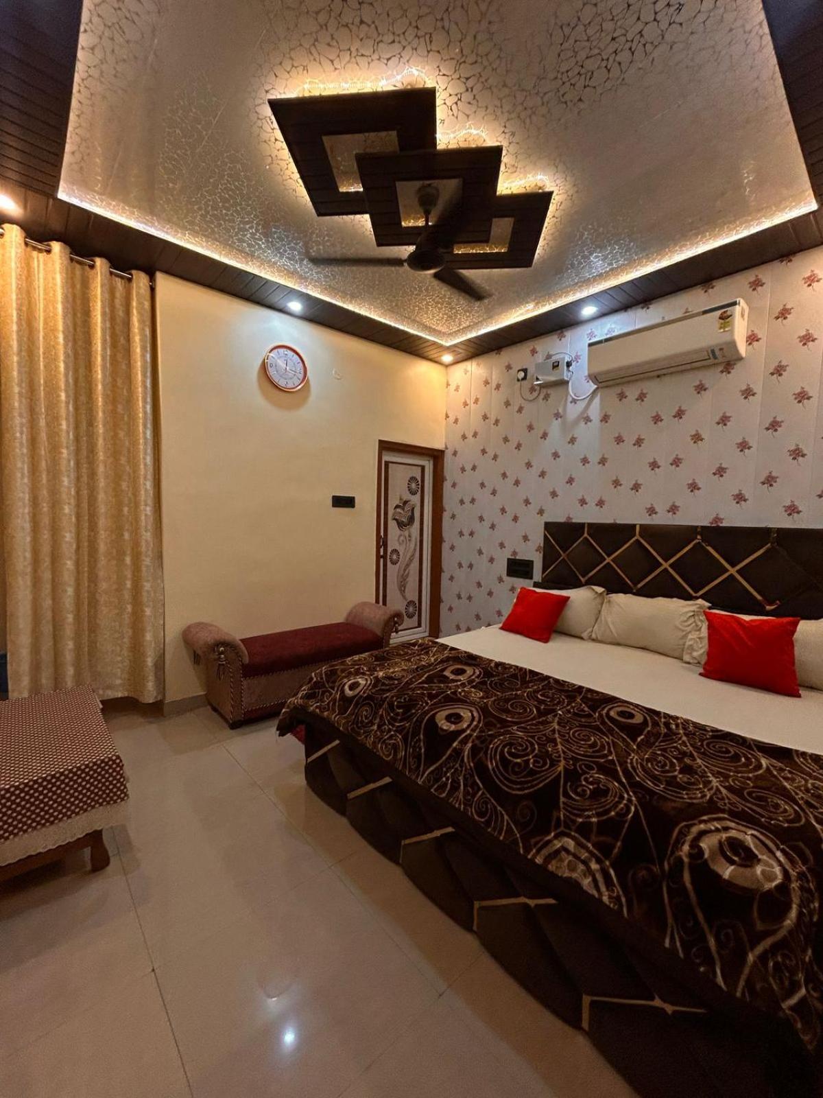 Temple Town Homes Assi Ghat Varanasi Exterior photo