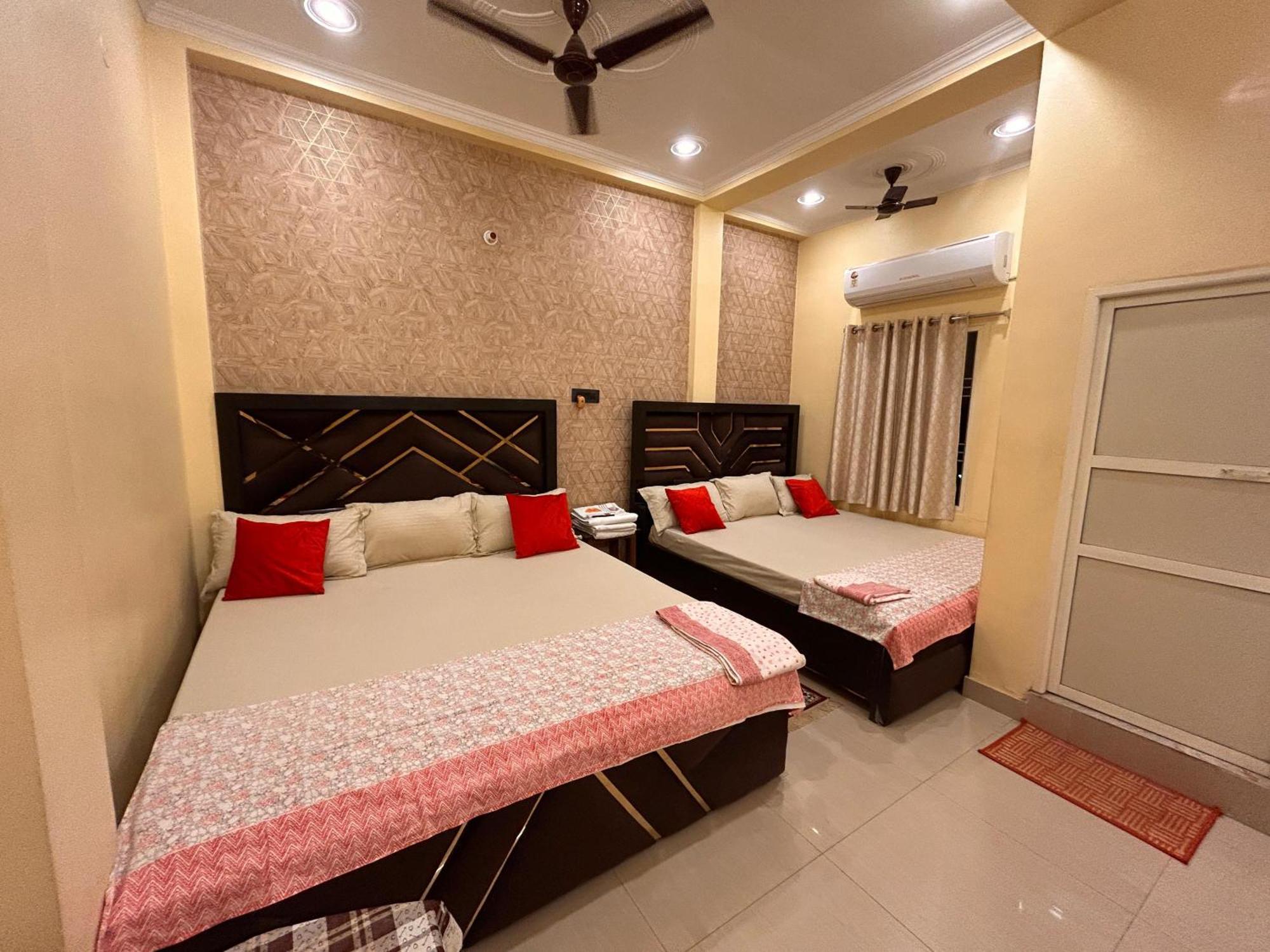 Temple Town Homes Assi Ghat Varanasi Exterior photo